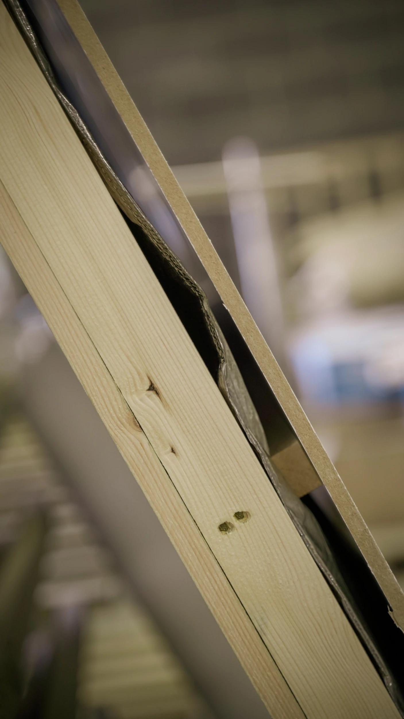 Cutaway of an insulated wall panel
