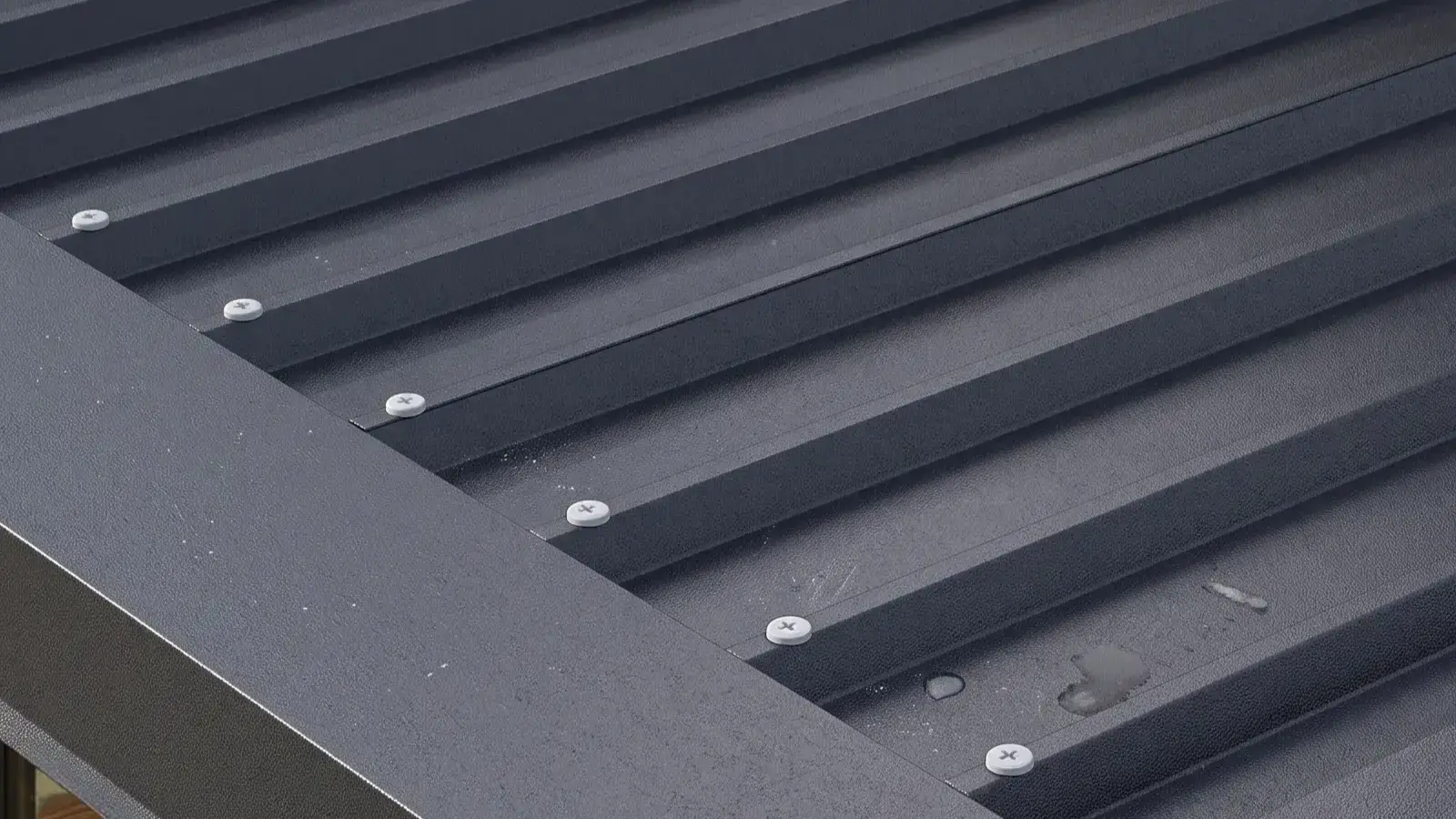 Fully insulated metal roof.